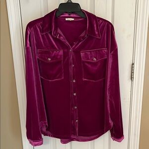 JODIFL Velvet Button-Up Shirt - Deep Magenta
